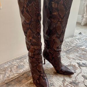 Steve Madden tall boot